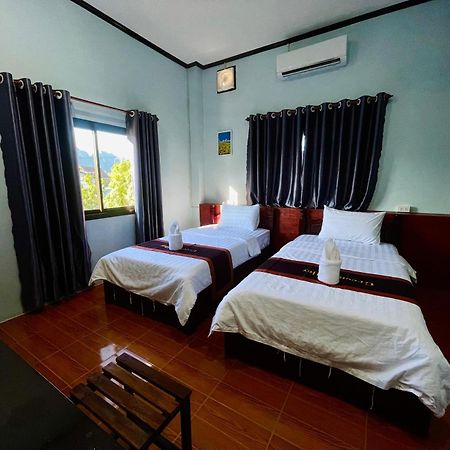 Smile Guesthouse Vangvieng Vang Vieng Exterior photo